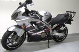 Honda CBR600R, rv.2006, 23 982km