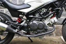 Prodám luxusní a v nevídaném stavu Hondu VTR 250.